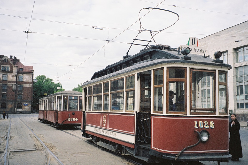 Санкт-Петербург, МСП № 2384; Санкт-Петербург, Двухосный моторный вагон № 1028 Санкт-Петербург, МСП № 2384; Санкт-Петербург, Двухосный моторный вагон № 1028