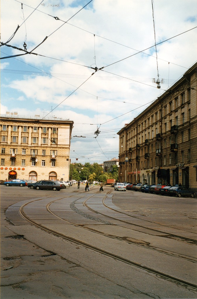 Saint-Pétersbourg — Tram lines and infrastructure