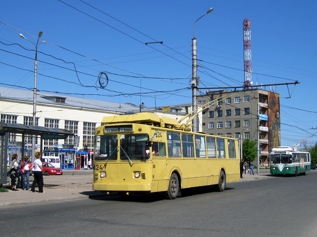 Иваново, ЗиУ-682В № 324