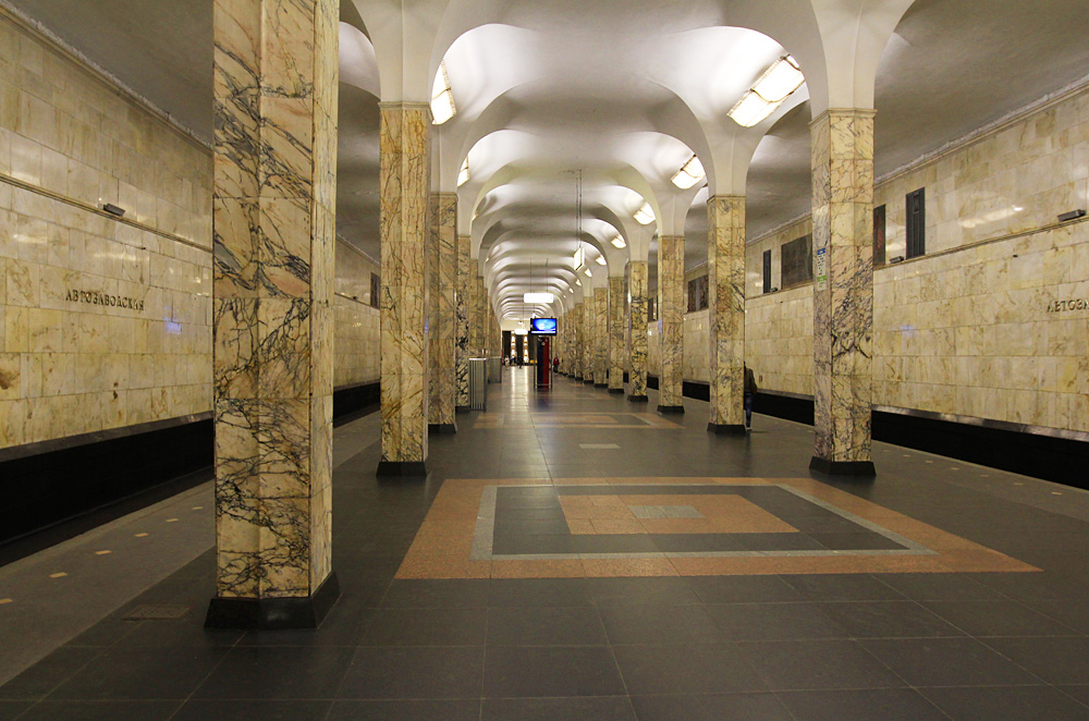 Москва — Метрополитен — [2] Замоскворецкая линия