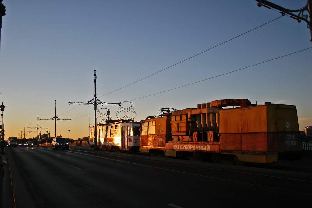Санкт-Петербург, 71-88Г (23М0000) № 2125; Санкт-Петербург, ВТК-79М1 № ПУВ-01