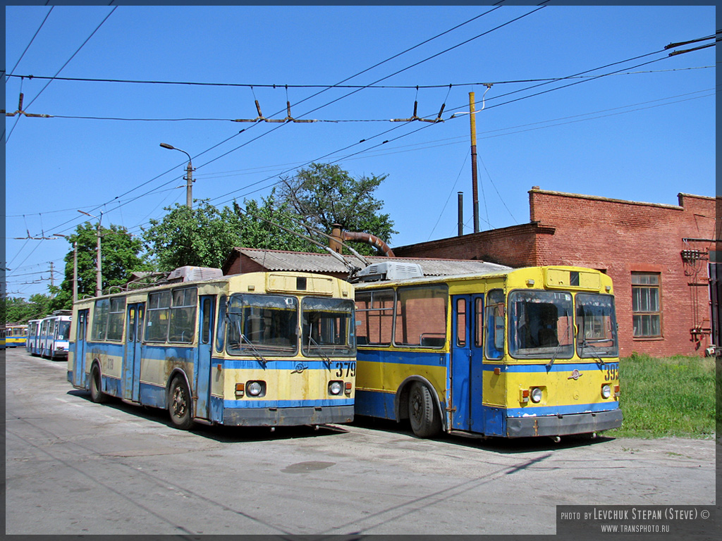 Чернигов, ЗиУ-682В-012 [В0А] № 379; Чернигов, ЗиУ-682В-012 [В0А] № 395