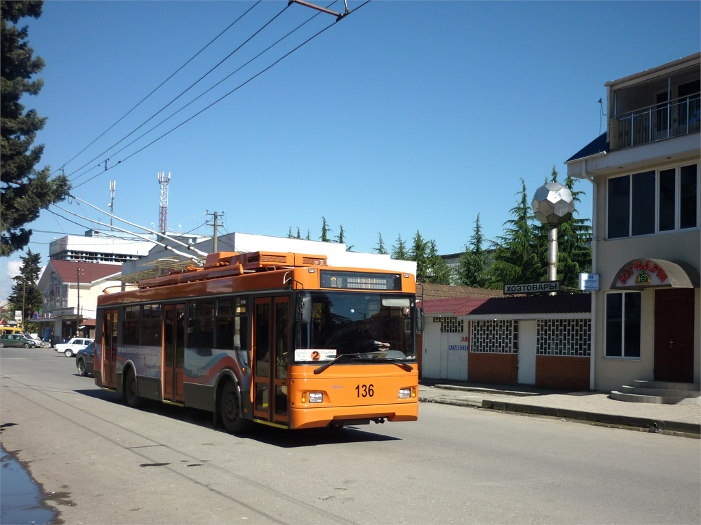 Сухум, Тролза-5275.07 «Оптима» № 136