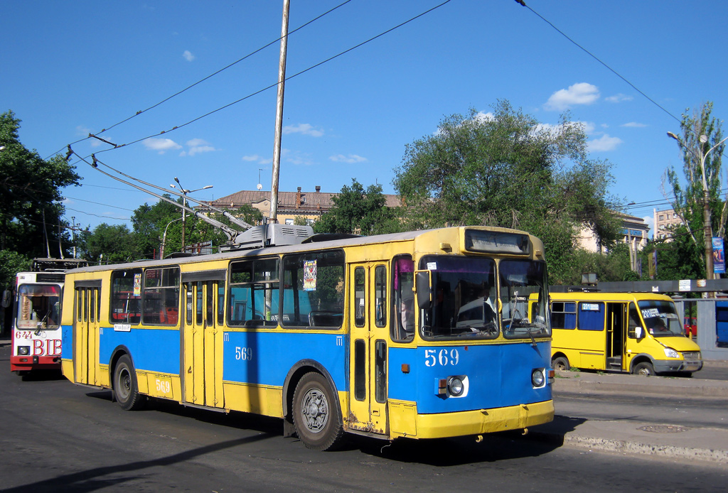 Кривой Рог, ЗиУ-682В-012 [В0А] № 569