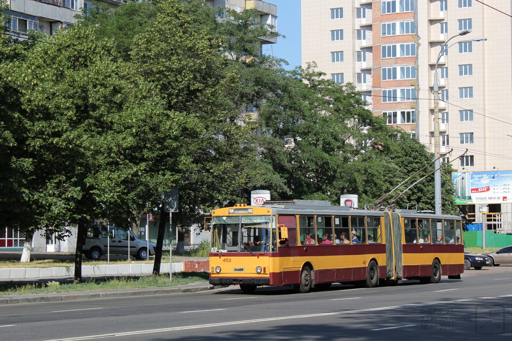 Киев, Škoda 15Tr02/6 № 453