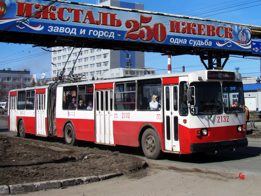 Ижевск, ЗиУ-683В01 № 2132