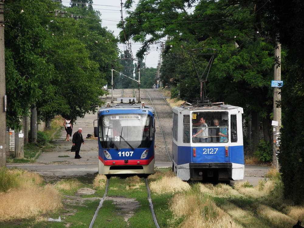 Николаев, К1 № 1107; Николаев, 71-608К № 2127