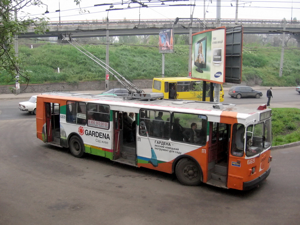 Одесса, ЗиУ-682В-012 [В0А] № 669