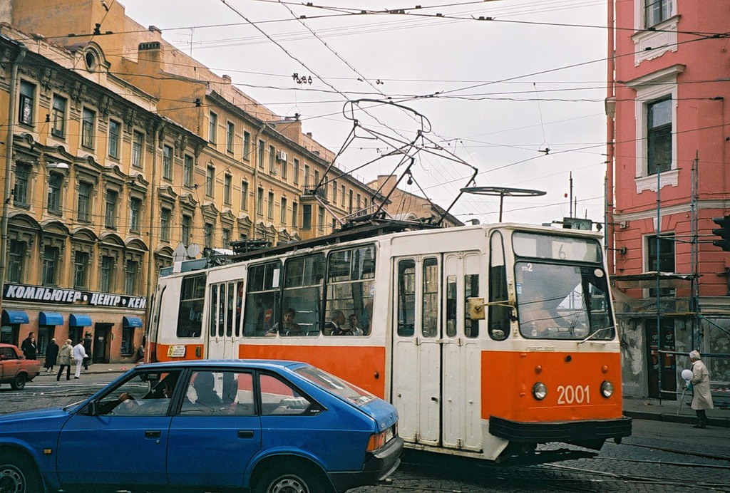Saint-Petersburg, LVS-86K № 2001