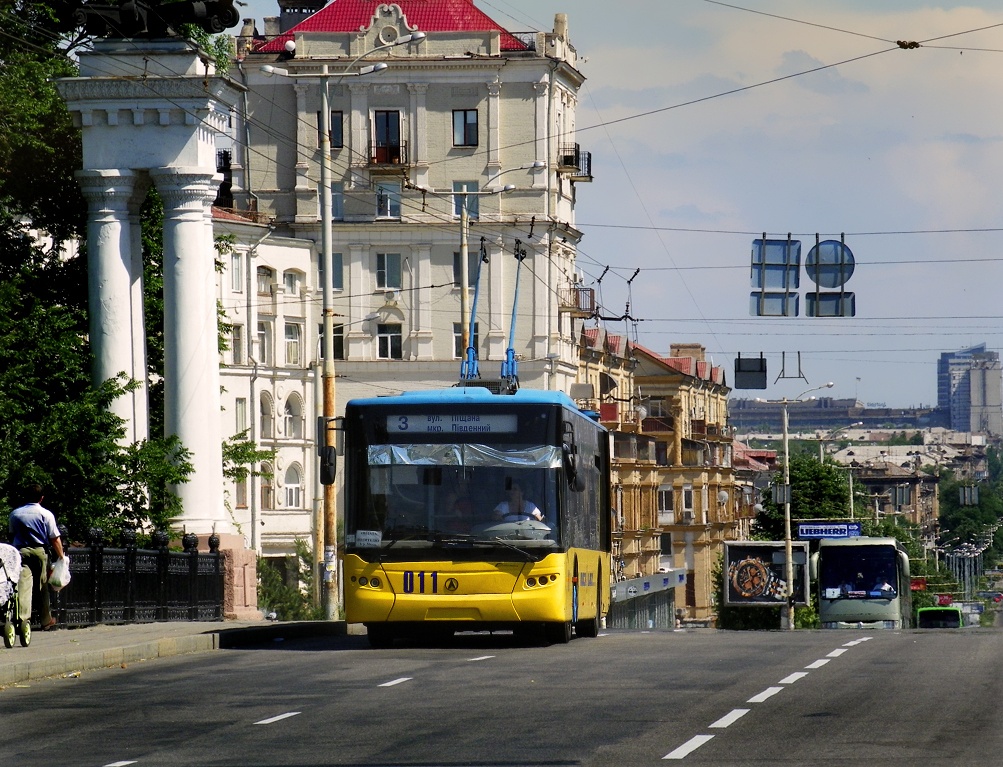 Запорожье, ЛАЗ E183D1 № 011