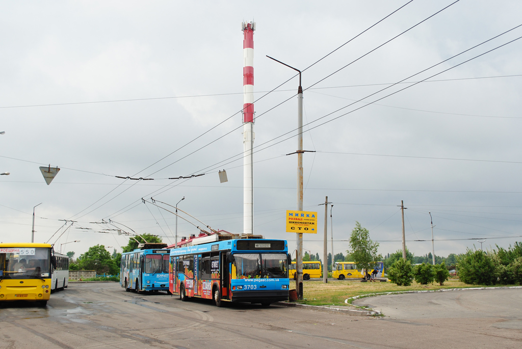 Киев, МАЗ-103Т № 3703