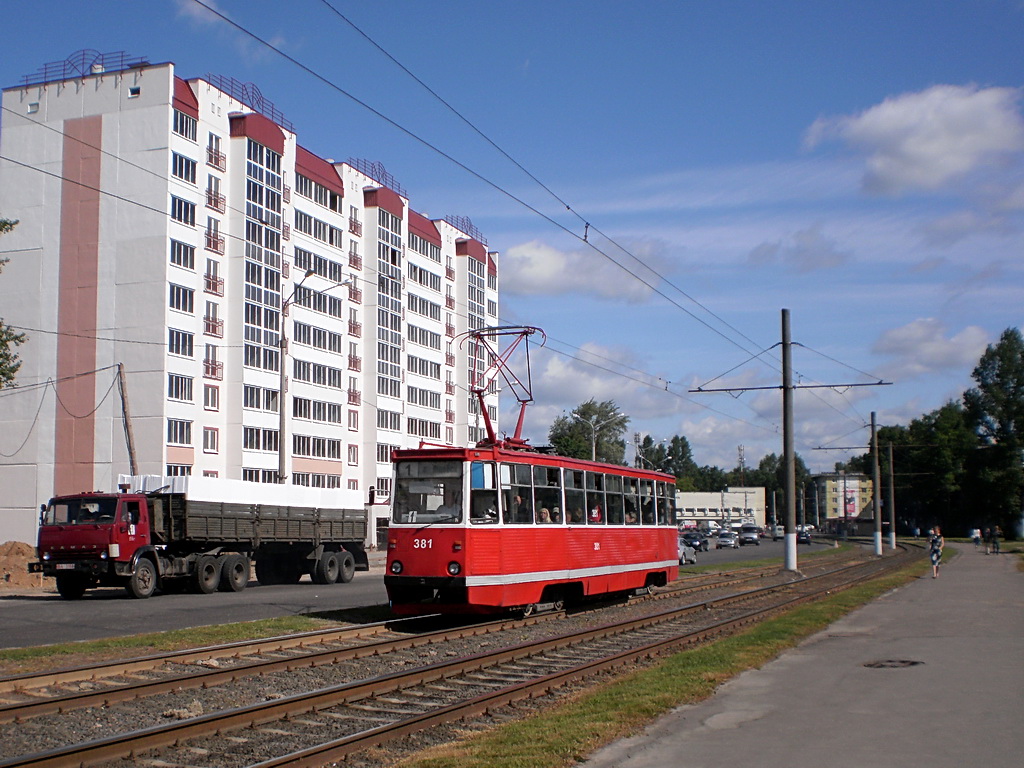 Vitebsk, 71-605 (KTM-5M3) Br. 381