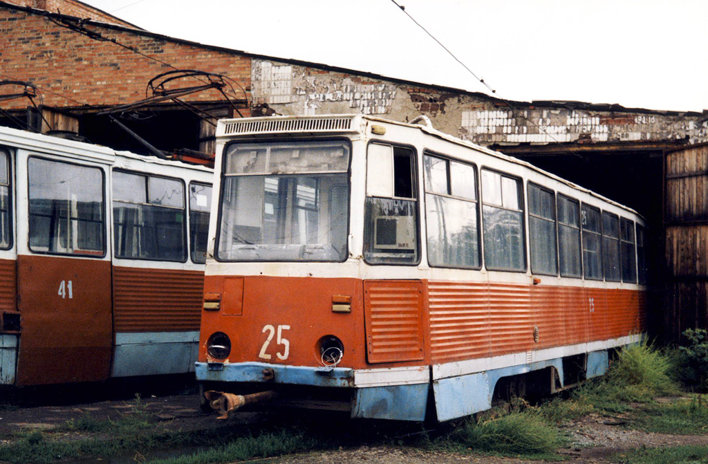Шахты, 71-605 (КТМ-5М3) № 25; Шахты — Шахтинский трамвай в 1990-е гг.