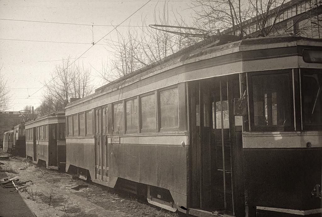 Санкт-Петербург, ЛМ-33 № 4275