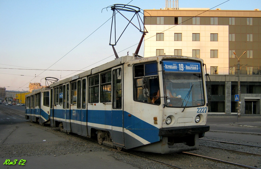 Днепр, 71-608КМ № 2227