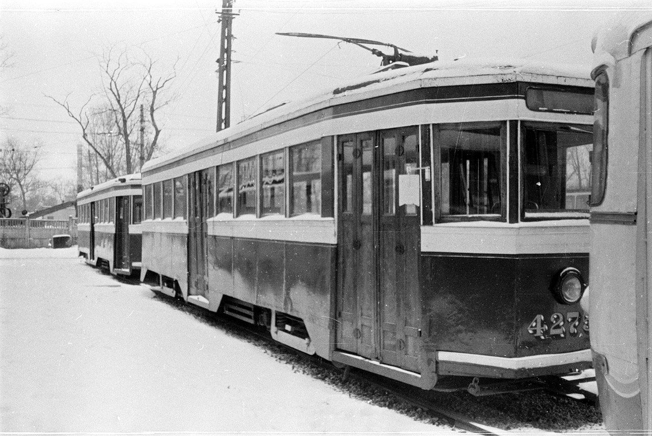 Санкт-Петербург, ЛМ-33 № 4275