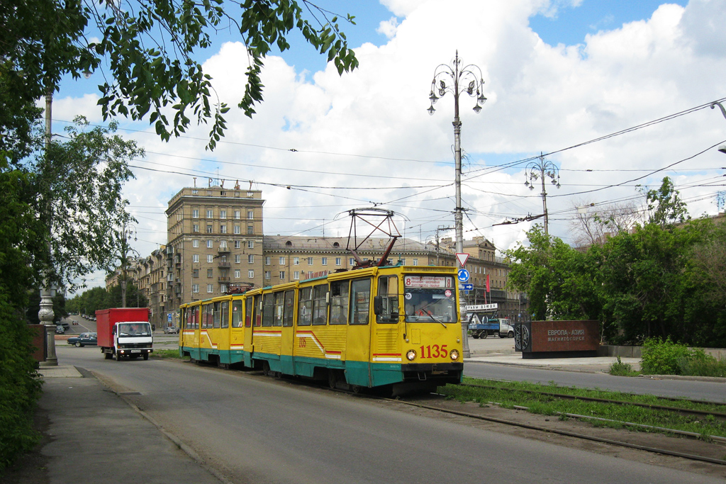 Magnitogorsk, 71-605 (KTM-5M3) Nr 1134; Magnitogorsk, 71-605 (KTM-5M3) Nr 1135