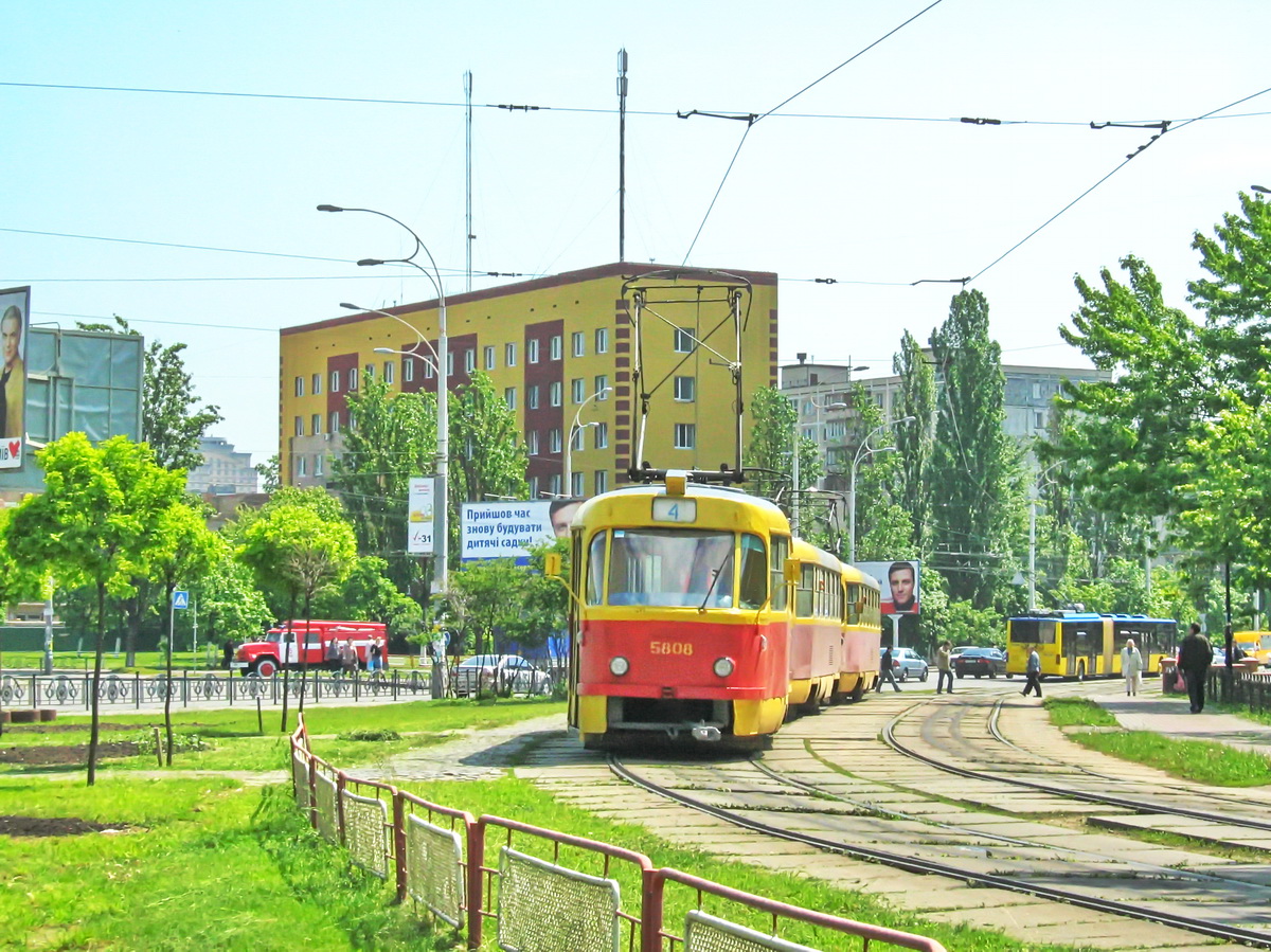 Kiova, Tatra T3SU # 5808