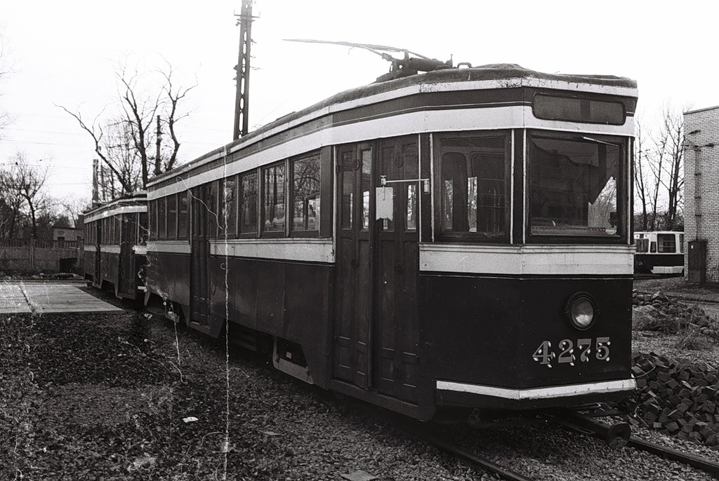 Санкт-Петербург, ЛМ-33 № 4275