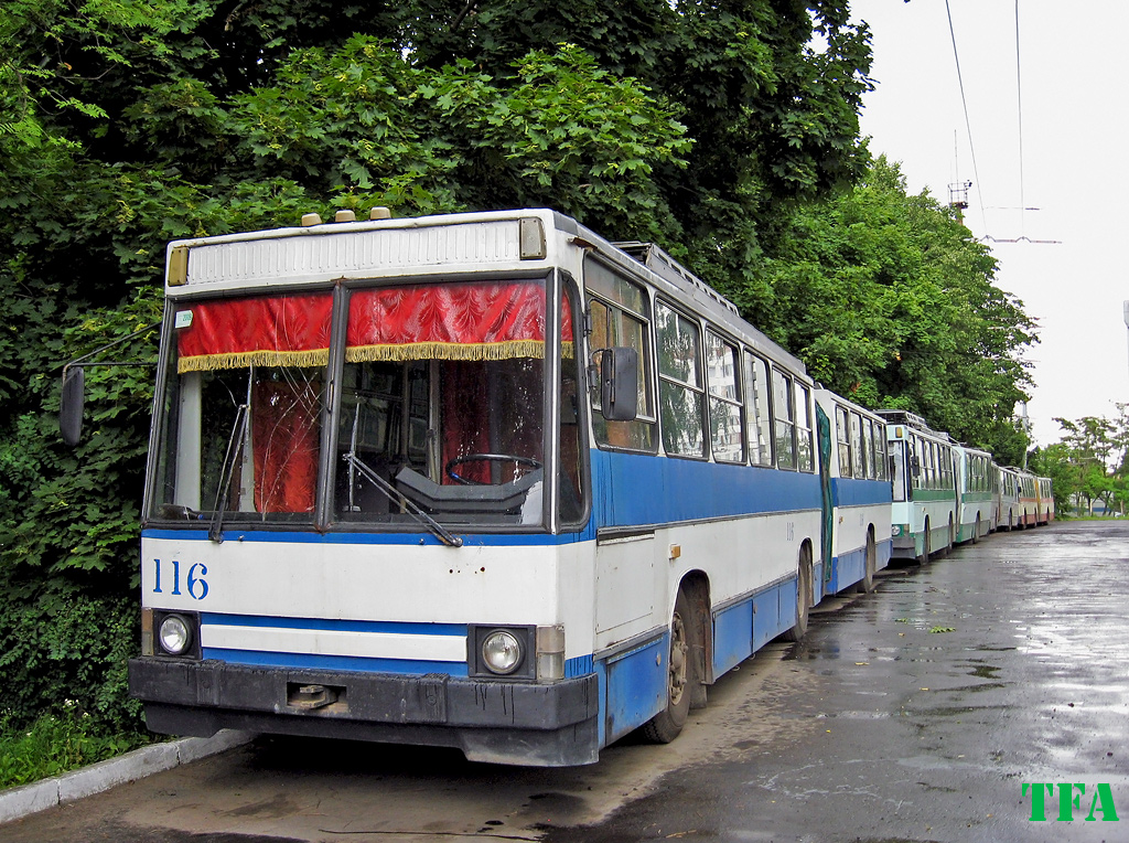 Ровно, ЮМЗ Т1 № 116