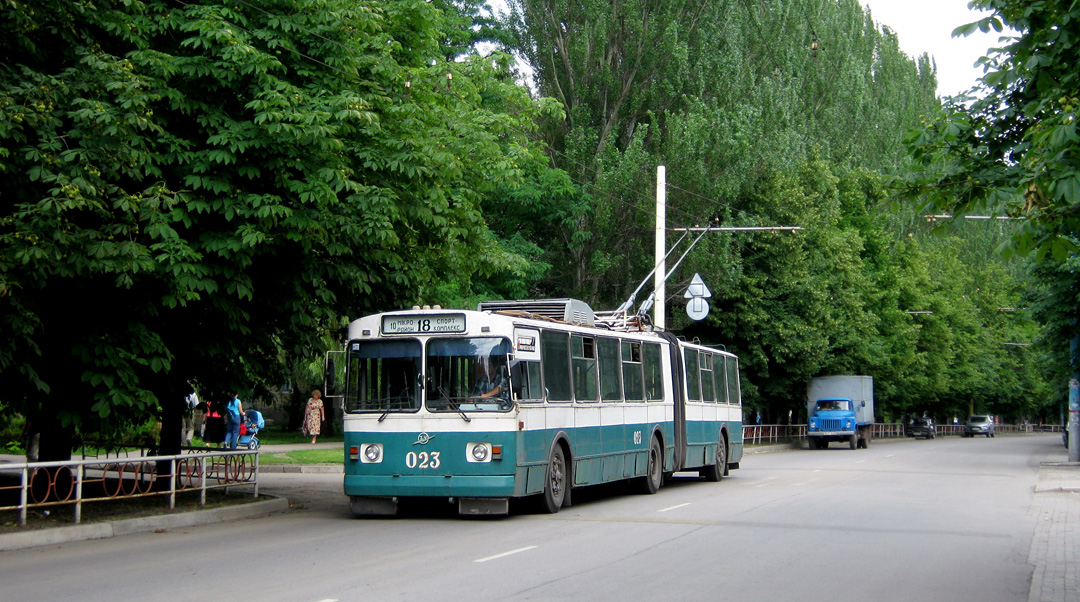 Кривой Рог, ЗиУ-683В01 № 023