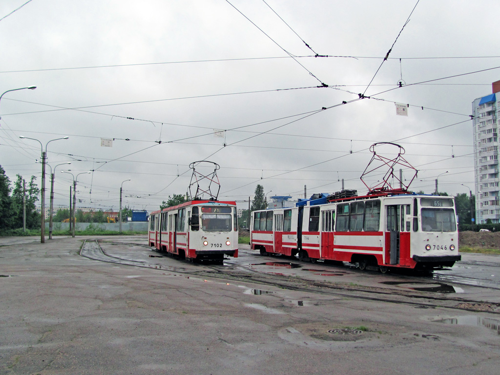Санкт-Петербург, 71-147К (ЛВС-97К) № 7102; Санкт-Петербург, ЛВС-86К № 7046