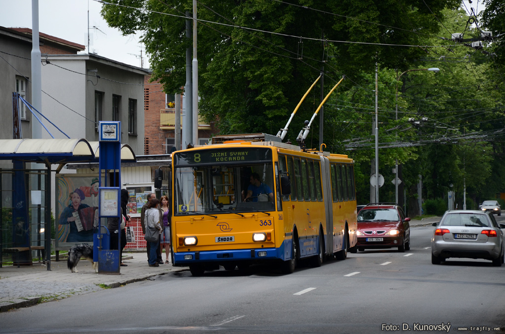 Злин, Škoda 15Tr13/6M № 363