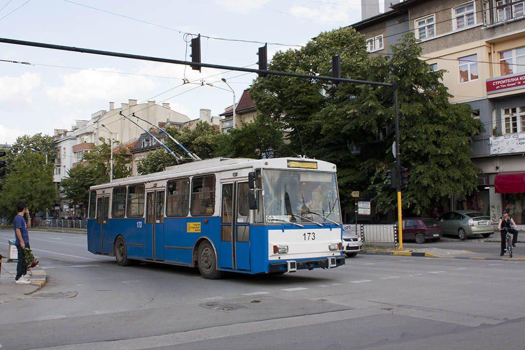 Várna, Škoda 14Tr06 — 173