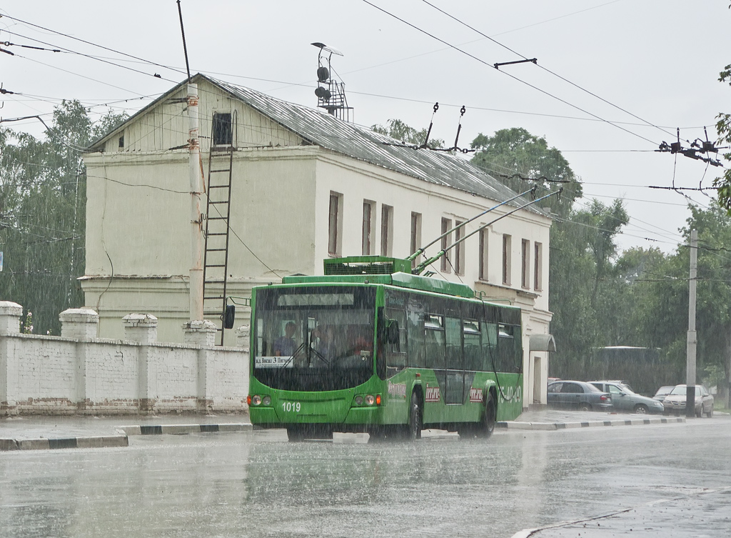 Тамбов, ВМЗ-5298.01 «Авангард» № 1019
