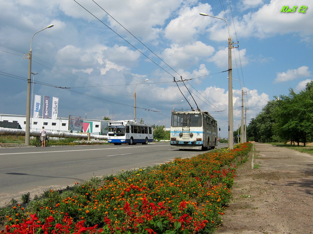 Северодонецк, ЗиУ-682Г-016.03 № 136; Северодонецк, ЮМЗ Т2 № 506; Северодонецк — Покатушки 10.07.2011 на троллейбусе ЗиУ-682Г-016.03 №136