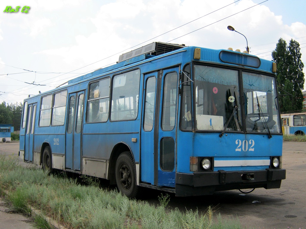 Северскодонецк, ЮМЗ Т1Р (Т2П) № 202