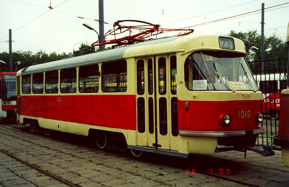 Москва, Tatra T3SU (двухдверная) № 1010
