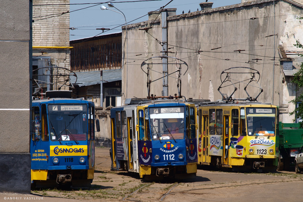Львов, Tatra KT4SU № 1118; Львов, Tatra KT4SU № 1112; Львов, Tatra KT4SU № 1123