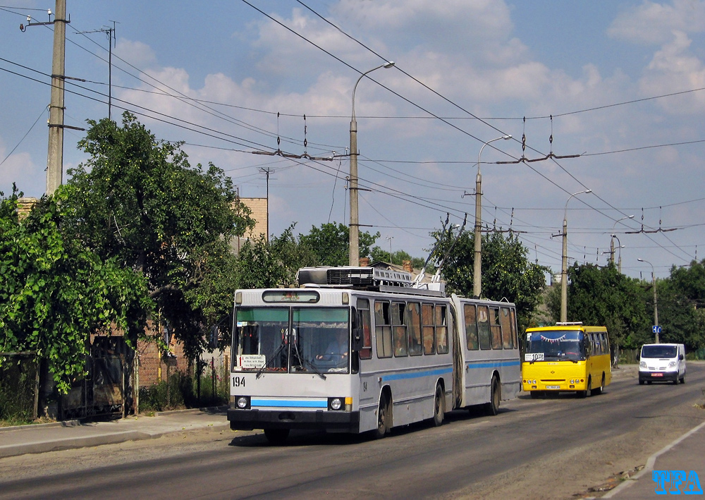 Луцк, ЮМЗ Т1 № 194