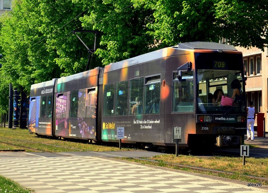Дюссельдорф, Duewag NF6 № 2106