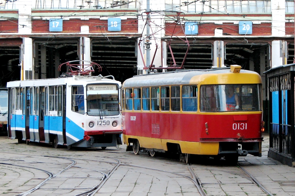 Москва, 71-608КМ № 1250; Москва, Tatra T3SU № 0131
