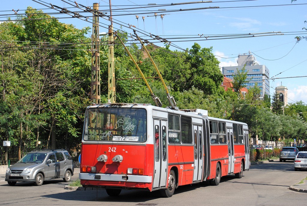 Будапешт, Ikarus 280.94 № 242
