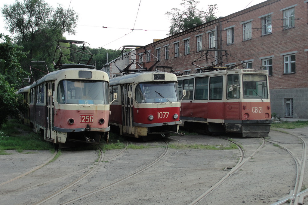 Днепр, Tatra T3SU № 1256; Днепр, Tatra T3SU (двухдверная) № 1077; Днепр, ВТК-24 № СВ-21