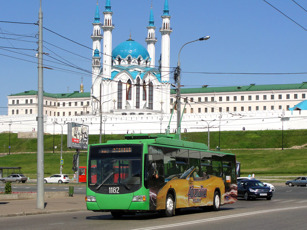 Казань, ВМЗ-5298.01 «Авангард» № 1182