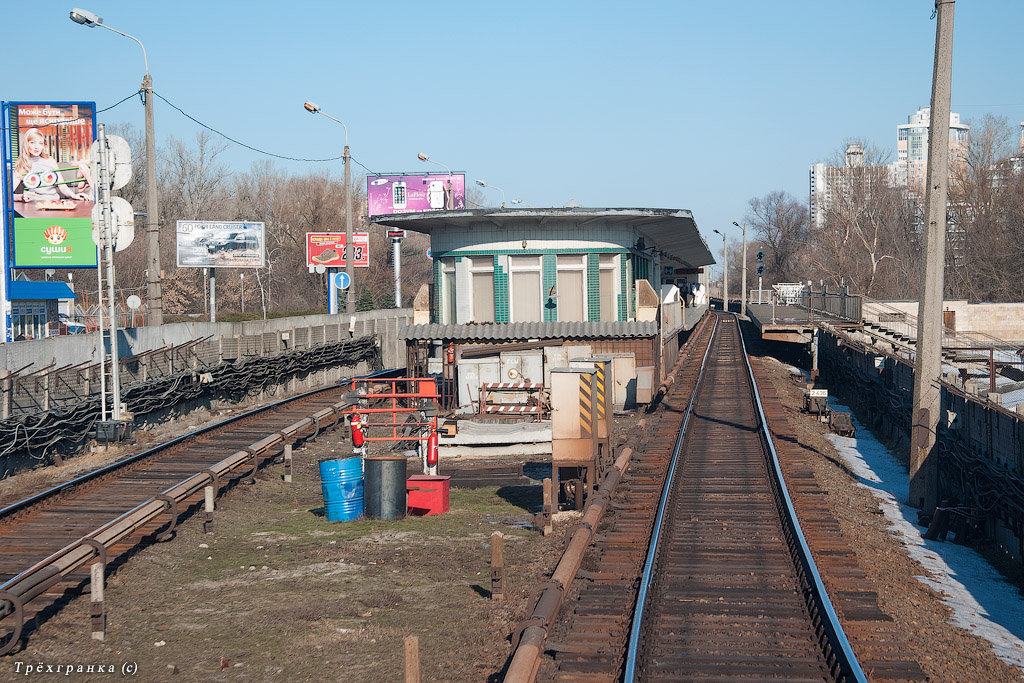 Киев — Метрополитен — Святошинско-Броварская линия