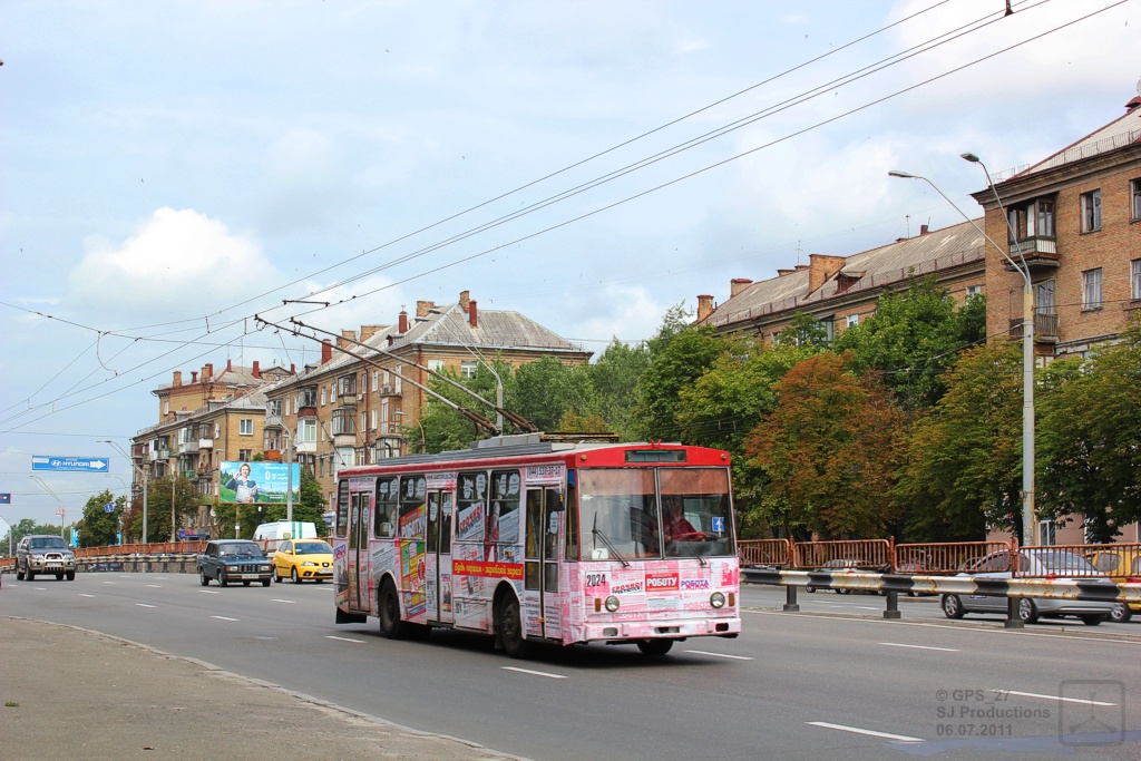 Киев, Škoda 14Tr02/6 № 2024