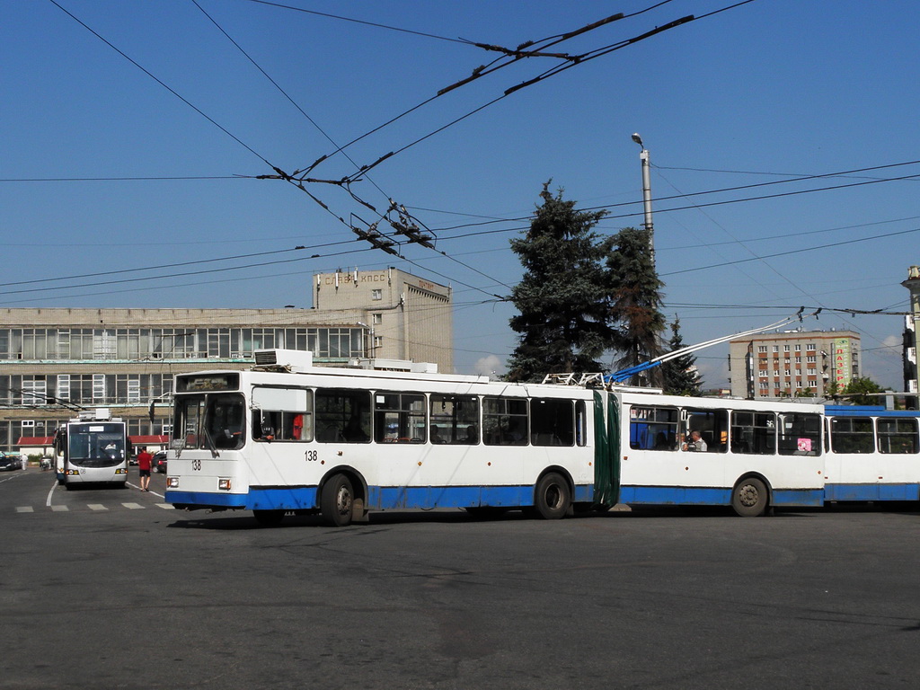 Вологда, ВМЗ-6215 № 138