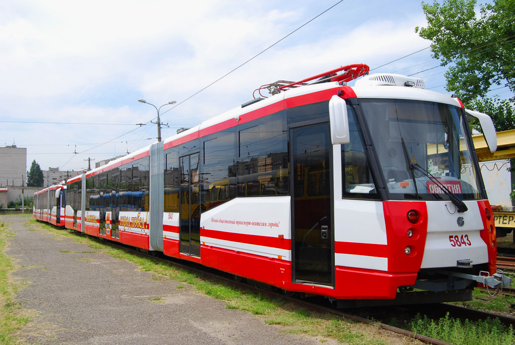 Волгоград, 71-154 (ЛВС-2009) № 5843; Волгоград — Новые трамваи