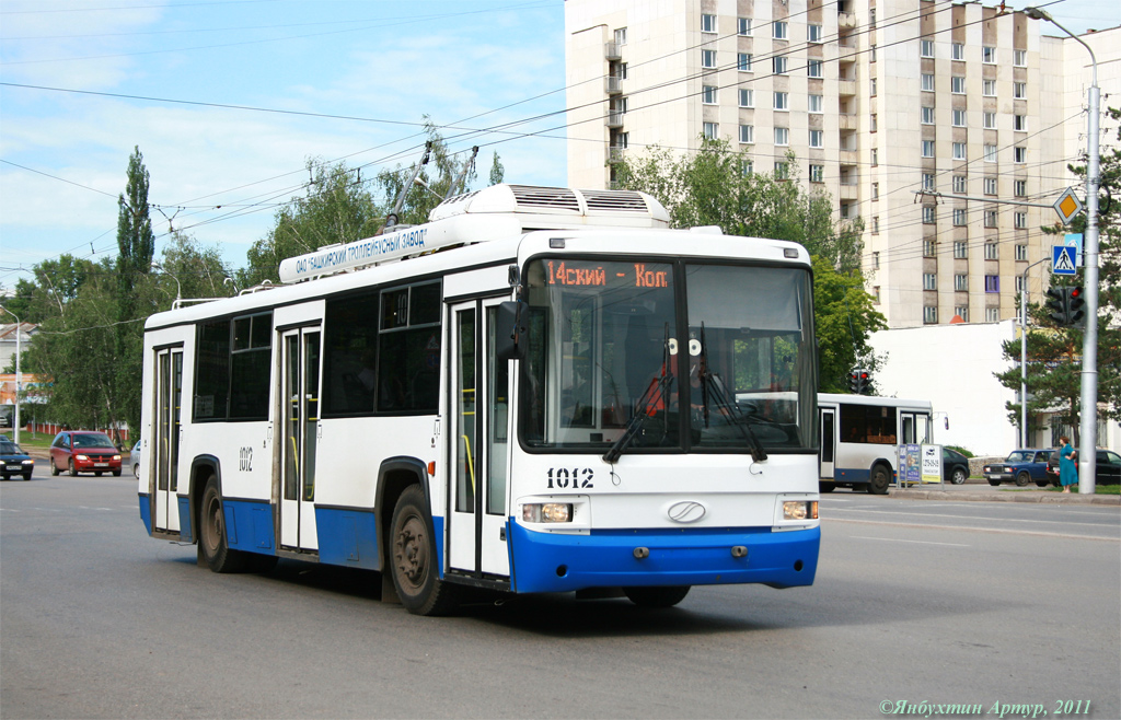 Уфа, БТЗ-52767Р № 1012