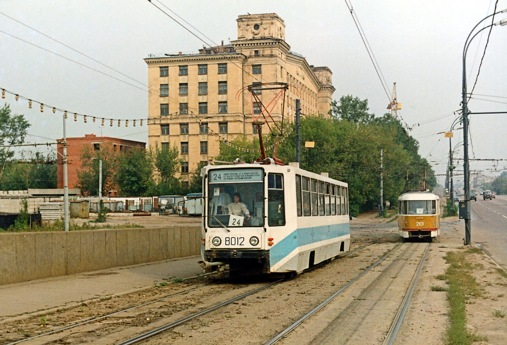 Москва, 71-608К № 8012