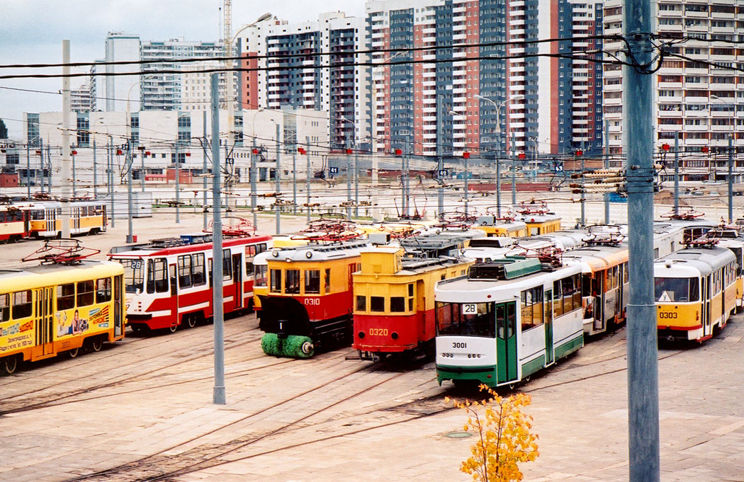 Москва, 71-135 (ЛМ-2000) № 3001