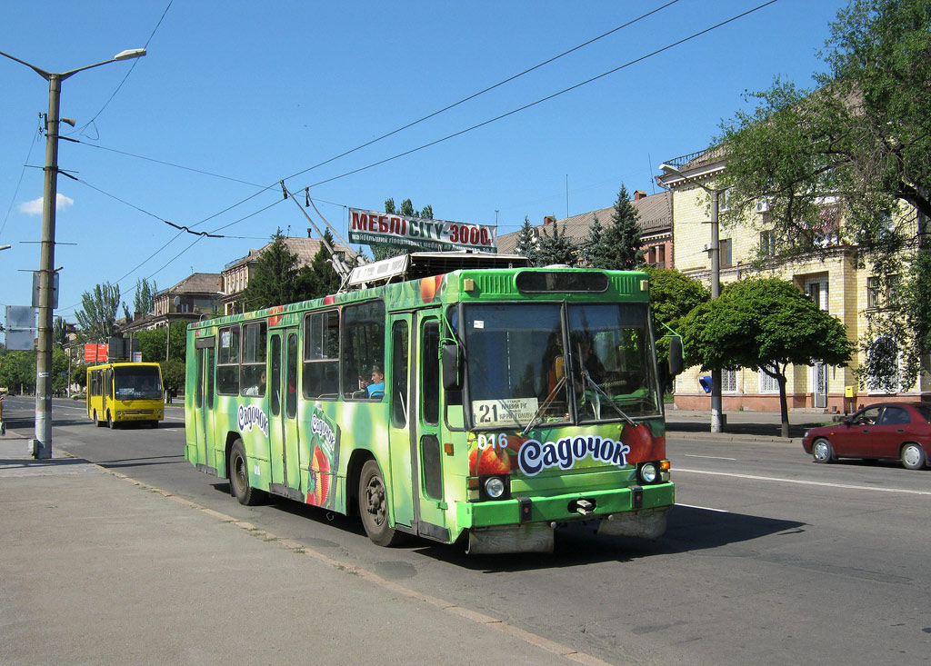 克里維里赫, YMZ T1R (Т2P) # 016