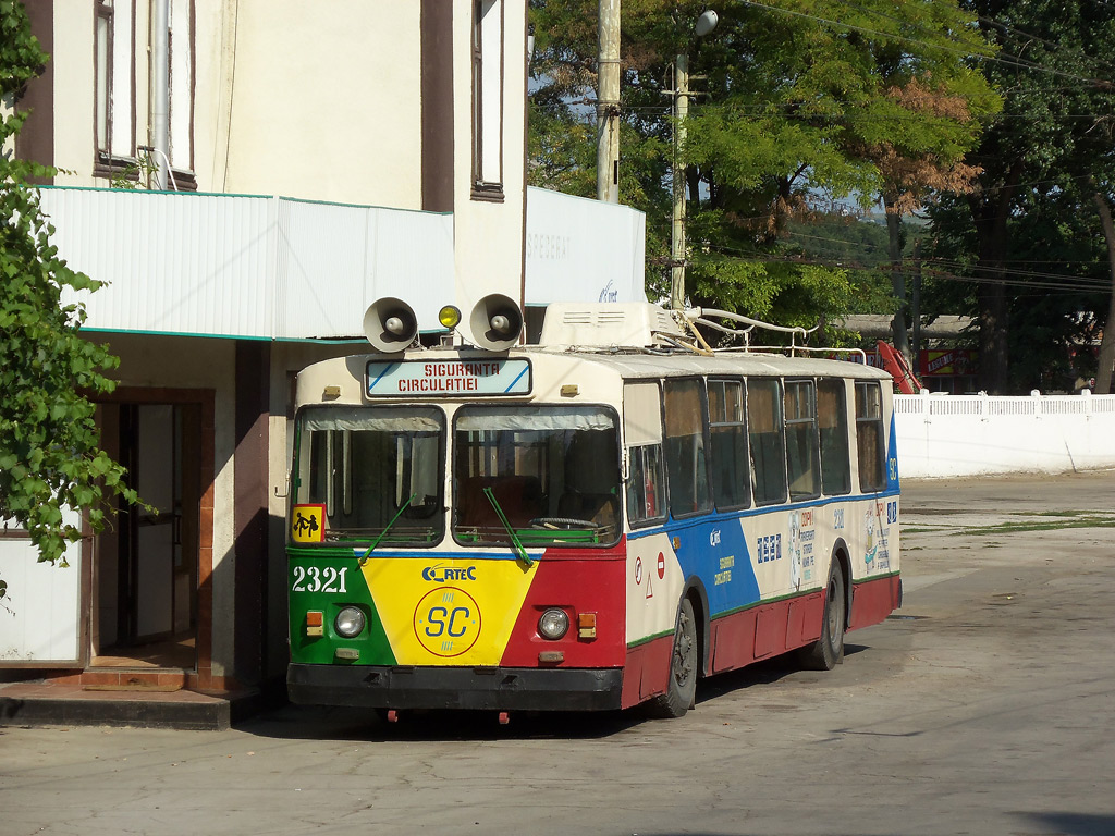 Кишинёв, ЗиУ-682В № 2321; Кишинёв — Троллейбусный парк № 2