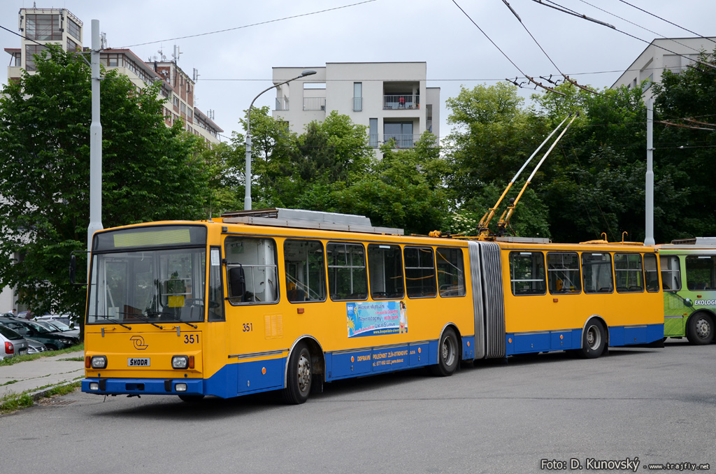 Злин, Škoda 15Tr13/6M № 351