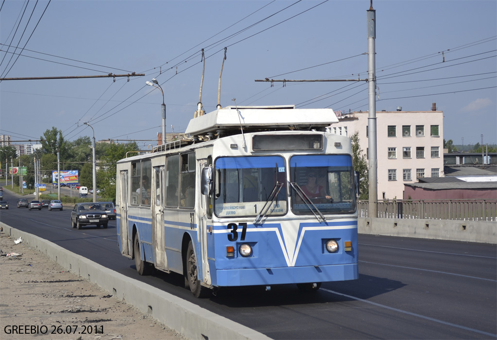 Великий Новгород, ЗиУ-682 КР Иваново № 37